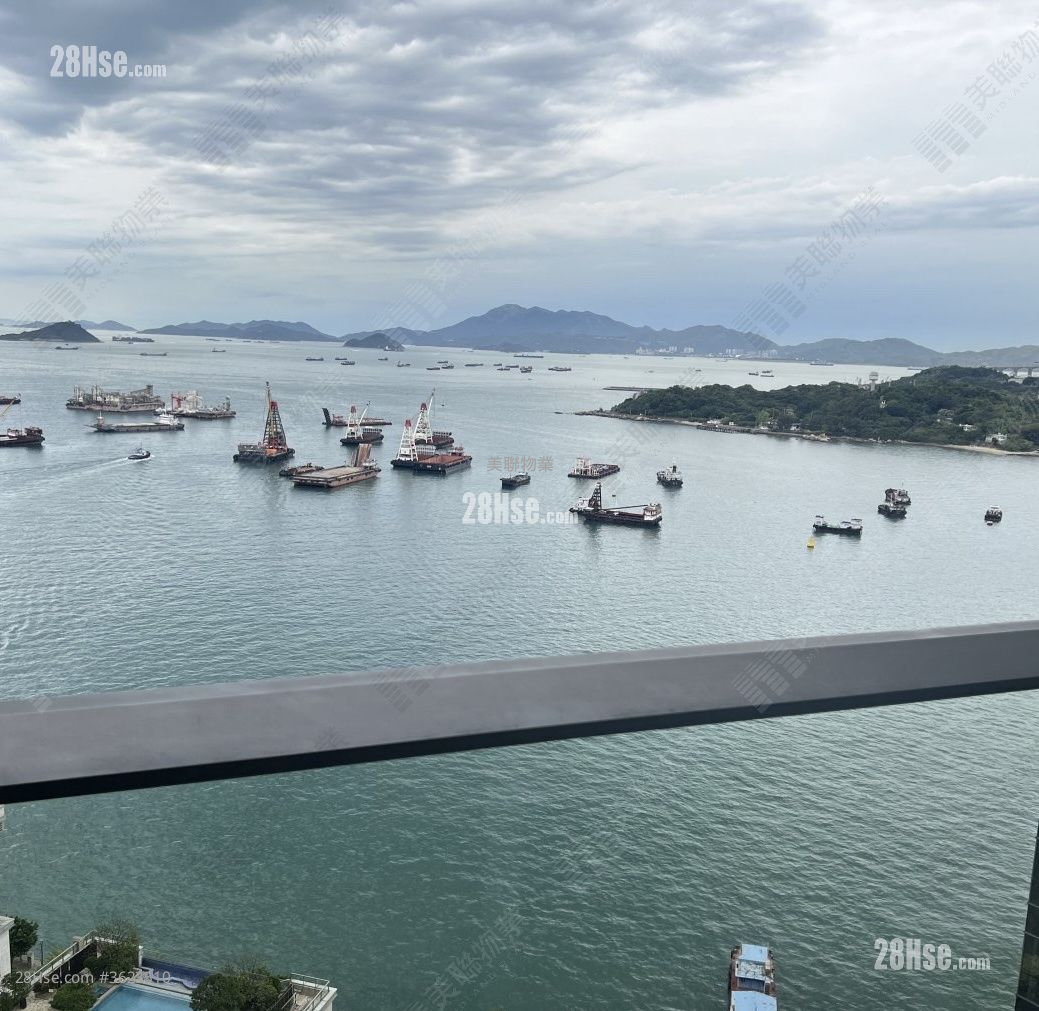 Imperial Cullinan Sell 4 Bedrooms , 4 Bathrooms 1,164 ft² ( 108.1 m² )