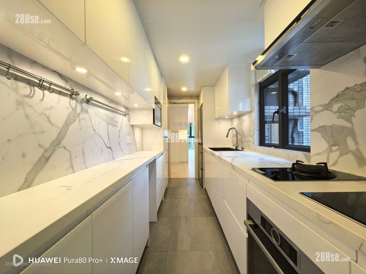 Yukon Heights Rental 3 Bedrooms , 2 Bathrooms 1,001 ft² ( 93.0 m² ) Yukon Heights Rental 3 Bedrooms , 2 Bathrooms 1,001 ft² ( 93.0 m² )