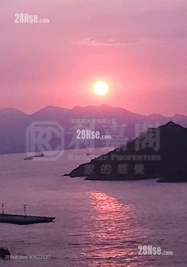 Lung Cheung Garden Sell 2 Bedrooms 369 ft² ( 34.3 m² ) Lung Cheung Garden Sell 2 Bedrooms 369 ft² ( 34.3 m² )