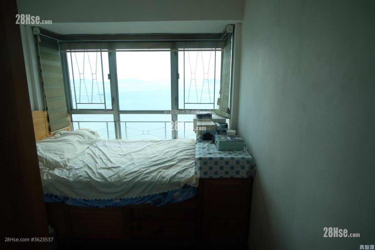 Lung Cheung Garden Sell 2 Bedrooms 369 ft² ( 34.3 m² ) Lung Cheung Garden Sell 2 Bedrooms 369 ft² ( 34.3 m² )