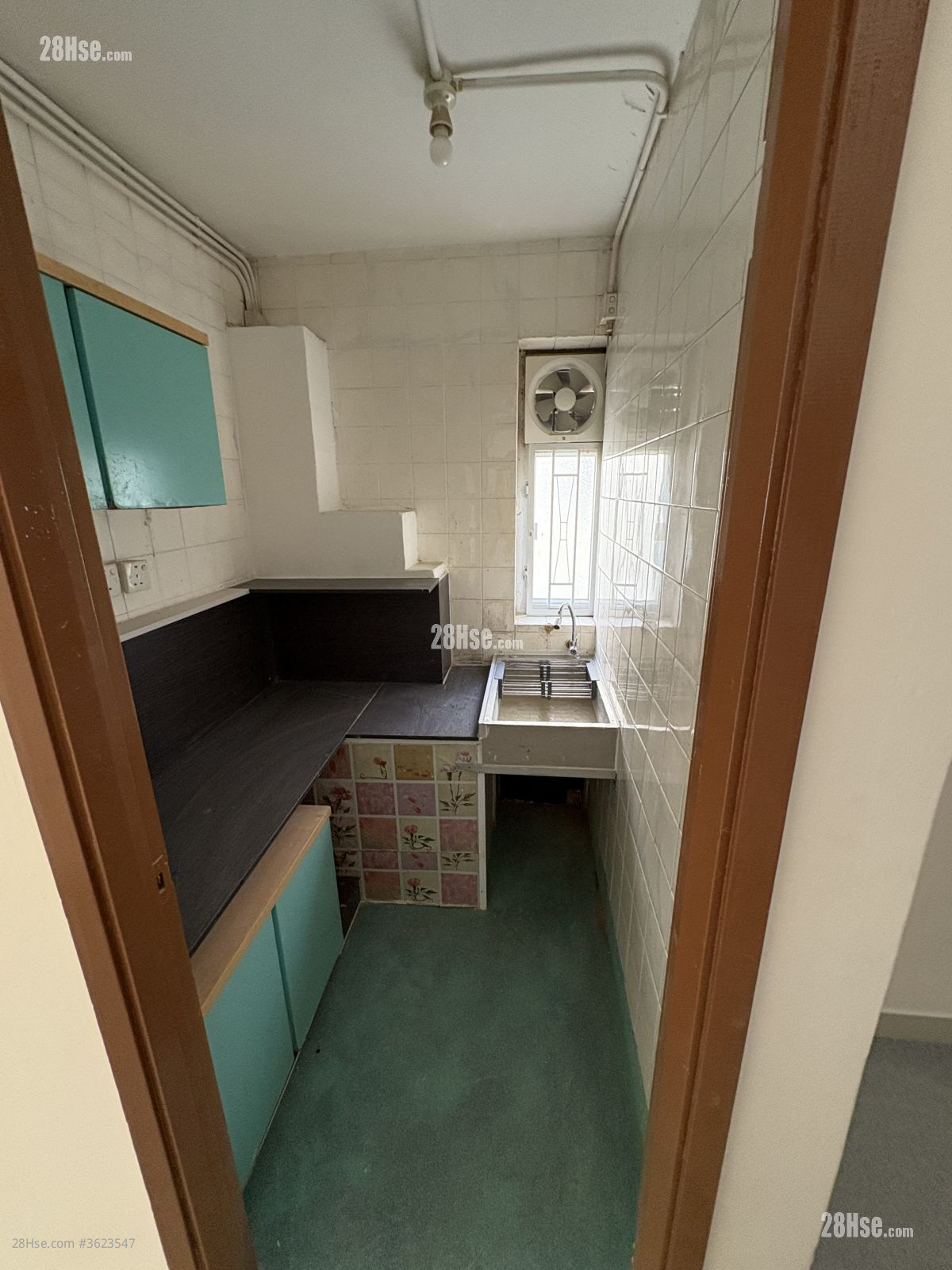 扫管笏 租盘 2 房 , 1 浴室 400 平方尺 ( 37.2 平方米 ) 扫管笏 租盘 2 房 , 1 浴室 400 平方尺 ( 37.2 平方米 )