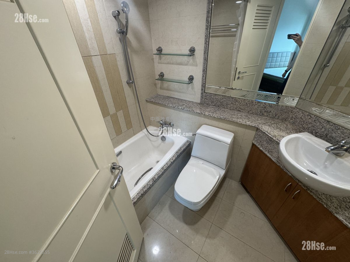 映湾园 售盘 3 房 , 2 浴室 891 平方尺 ( 82.8 平方米 ) 映湾园 售盘 3 房 , 2 浴室 891 平方尺 ( 82.8 平方米 )