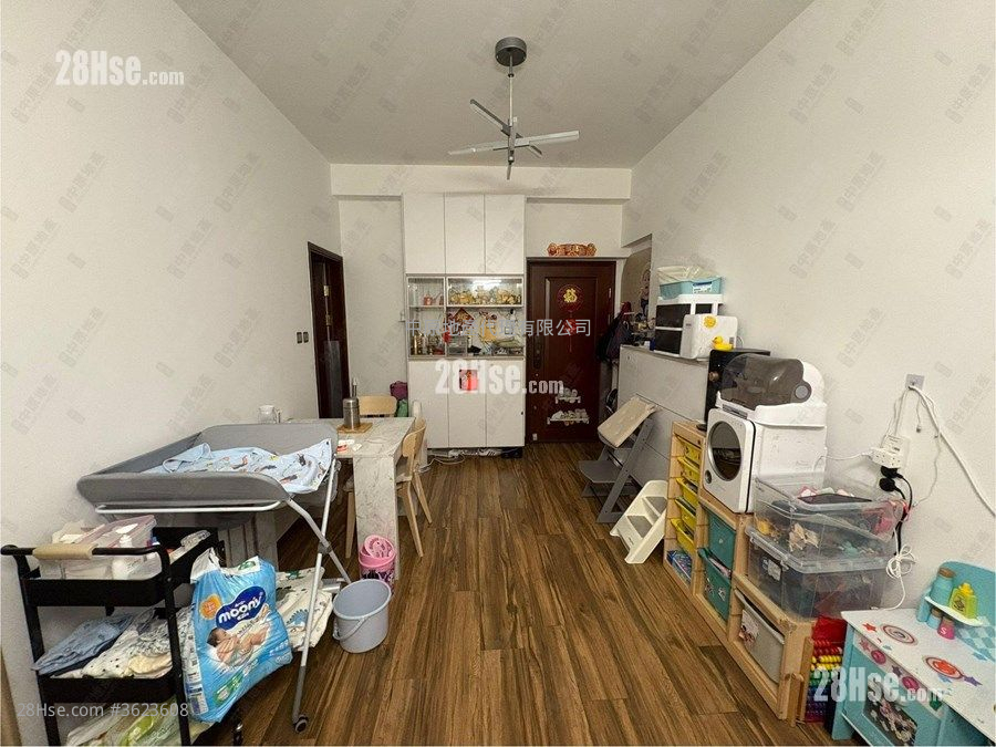 御龙山 售盘 2 房 , 1 浴室 563 平方尺 ( 52.3 平方米 ) 御龙山 售盘 2 房 , 1 浴室 563 平方尺 ( 52.3 平方米 )