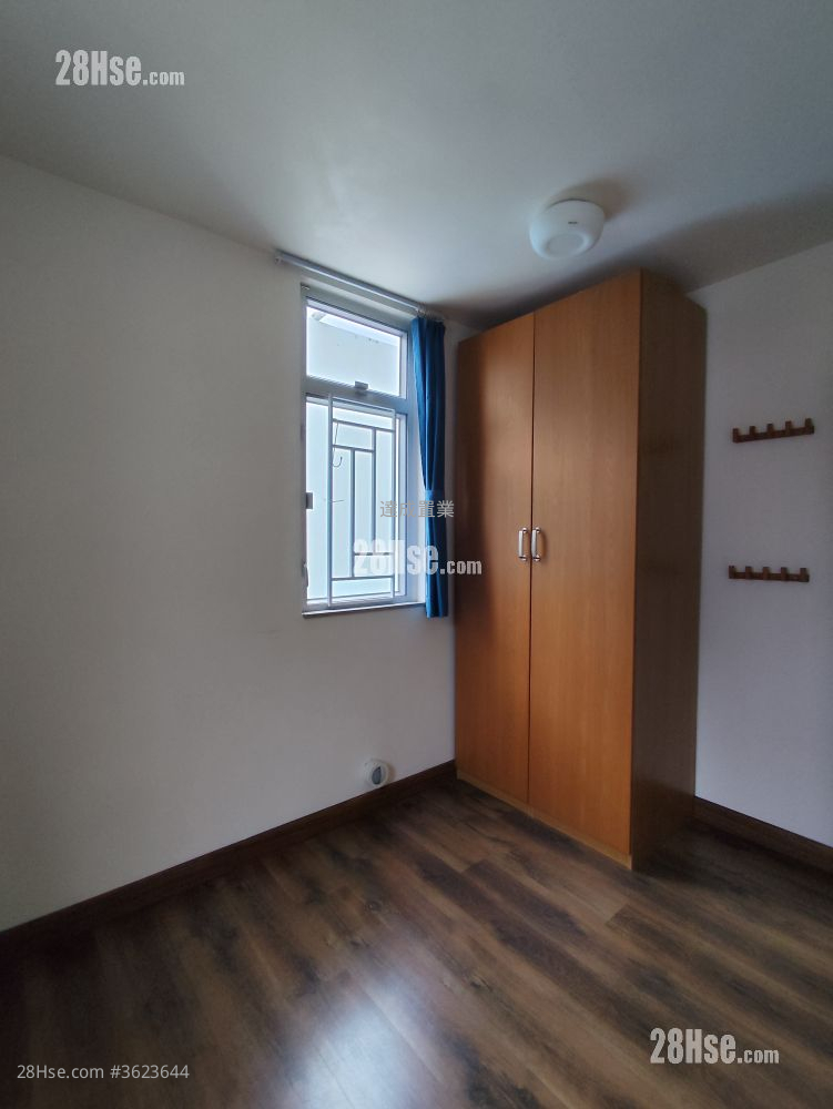 德福花园 租盘 2 房 , 1 浴室 517 平方尺 ( 48.0 平方米 ) 德福花园 租盘 2 房 , 1 浴室 517 平方尺 ( 48.0 平方米 )