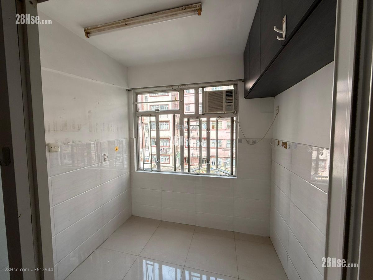 好景楼 租盘 1 房 , 1 浴室 110 平方尺 ( 10.2 平方米 )