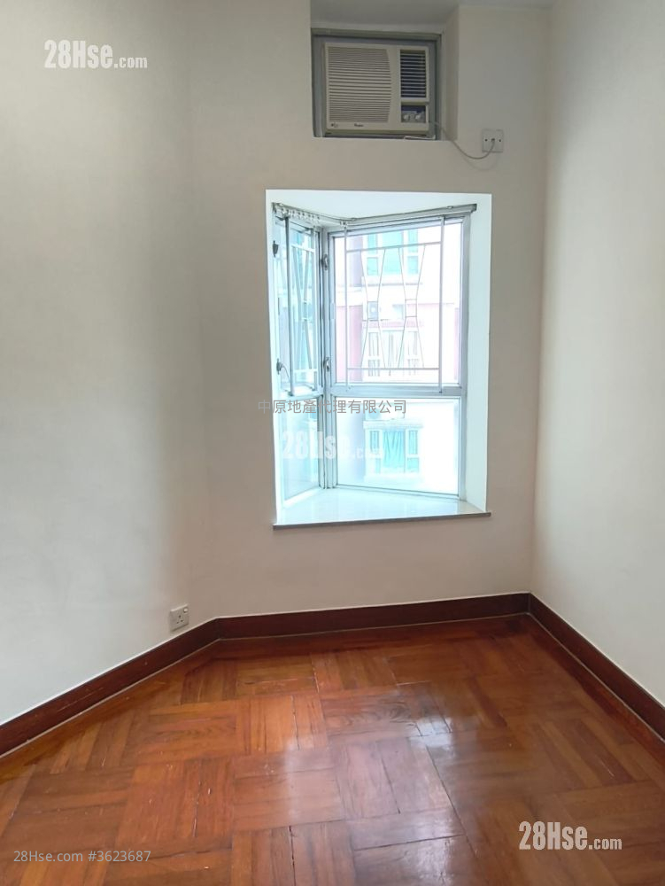 愉景新城 租盘 682 平方尺 ( 63.4 平方米 ) 愉景新城 租盘 682 平方尺 ( 63.4 平方米 )