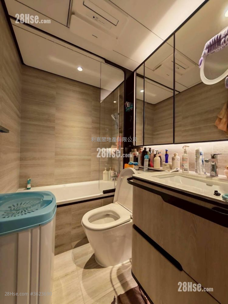 滙都 售盘 2 房 448 平方尺 ( 41.6 平方米 ) 滙都 售盘 2 房 448 平方尺 ( 41.6 平方米 )