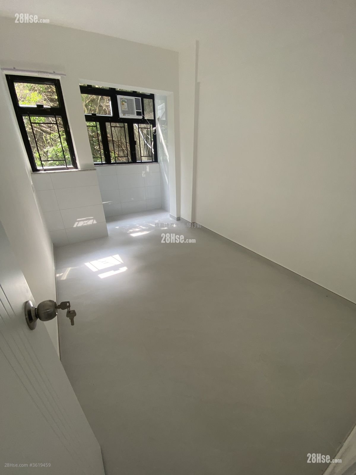 锦屏楼 租盘 2 房 , 1 浴室 568 平方尺 ( 52.8 平方米 )