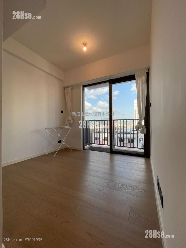 曼翘 租盘 开放式间隔 , 1 浴室 186 平方尺 ( 17.3 平方米 )