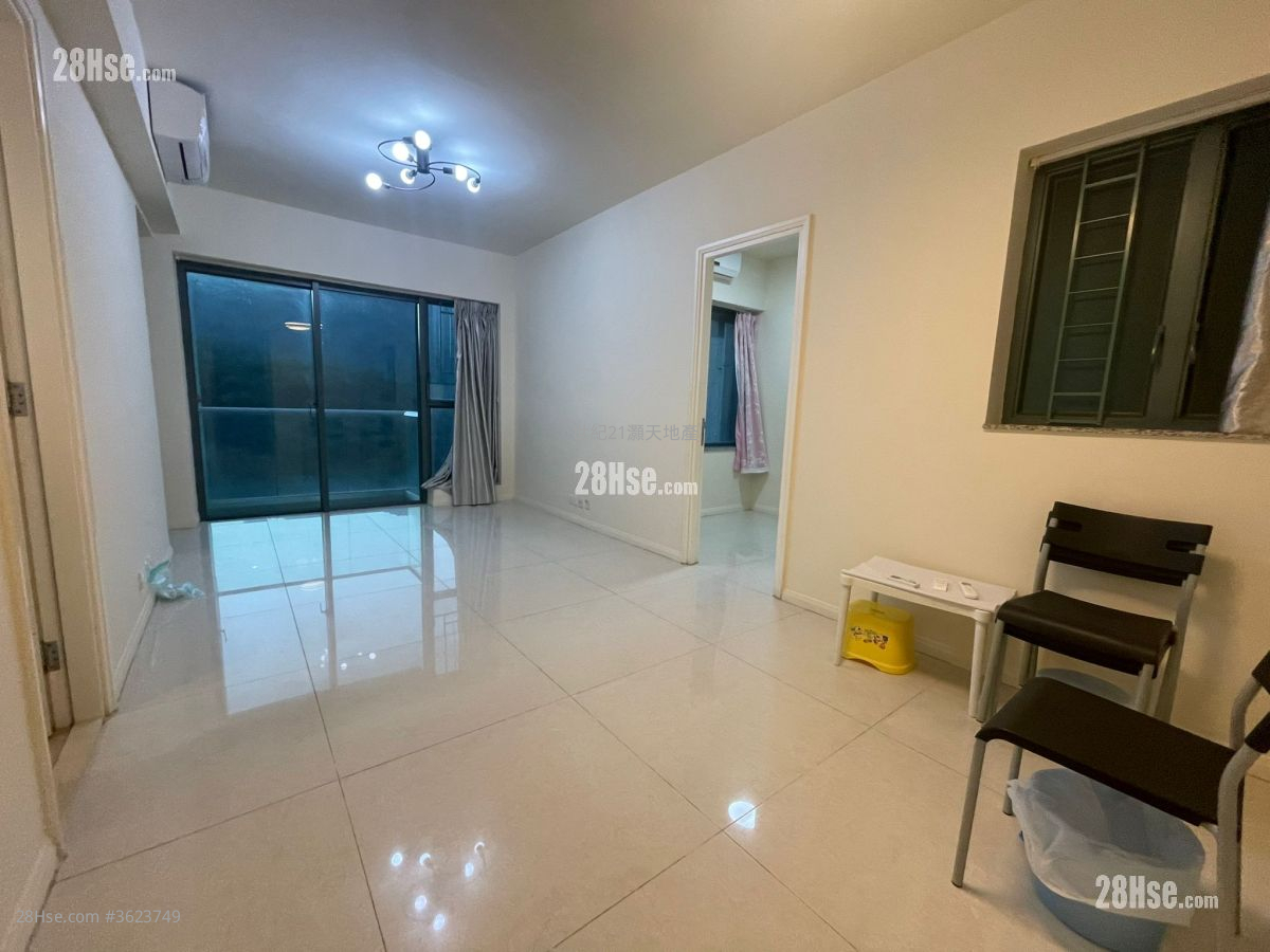 Mont Vert Rental 3 Bedrooms , 2 Bathrooms 752 ft² ( 69.9 m² )