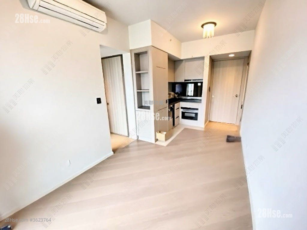 柏傲庄 租盘 452 平方尺 ( 42.0 平方米 )