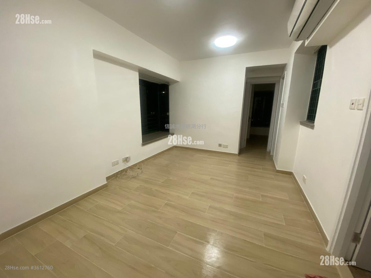 Dawning Views Rental 2 Bedrooms , 1 Bathroom 384 ft² ( 35.7 m² )