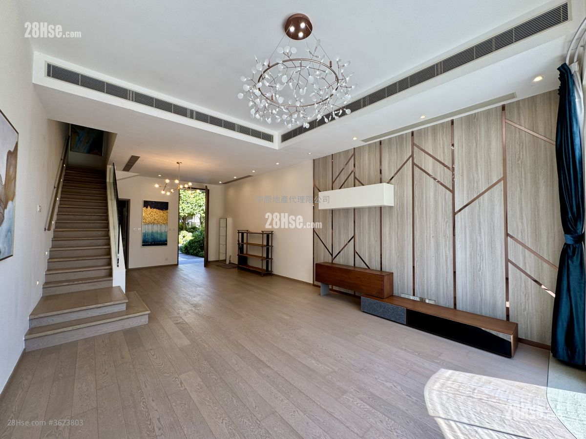 澐沣 售盘 4 房 1,976 平方尺 ( 183.6 平方米 ) 澐沣 售盘 4 房 1,976 平方尺 ( 183.6 平方米 )