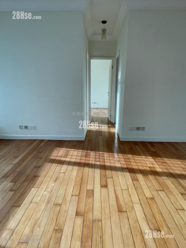 宇晴轩 售盘 3 房 921 平方尺 ( 85.6 平方米 ) 宇晴轩 售盘 3 房 921 平方尺 ( 85.6 平方米 )