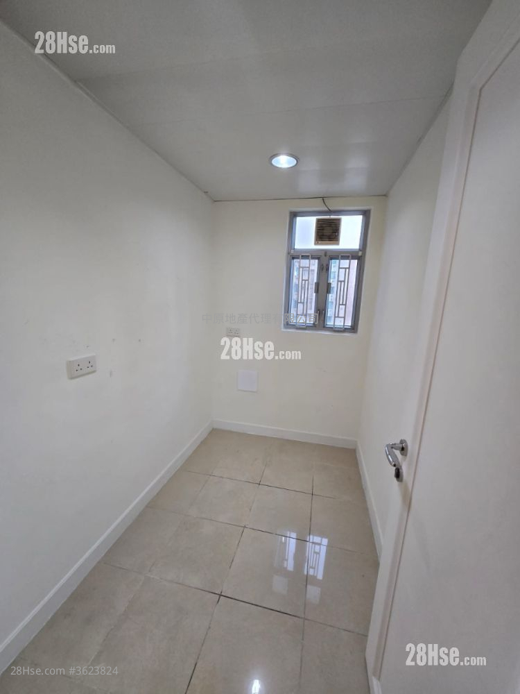 宇晴轩 售盘 3 房 921 平方尺 ( 85.6 平方米 ) 宇晴轩 售盘 3 房 921 平方尺 ( 85.6 平方米 )