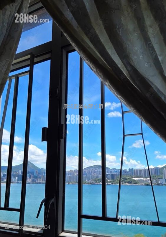 太古城 售盘 3 房 , 2 浴室 1,015 平方尺 ( 94.3 平方米 ) 太古城 售盘 3 房 , 2 浴室 1,015 平方尺 ( 94.3 平方米 )