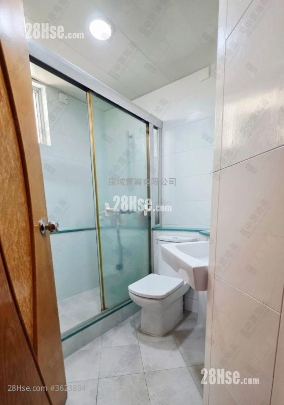 太古城 售盘 3 房 , 2 浴室 1,015 平方尺 ( 94.3 平方米 ) 太古城 售盘 3 房 , 2 浴室 1,015 平方尺 ( 94.3 平方米 )