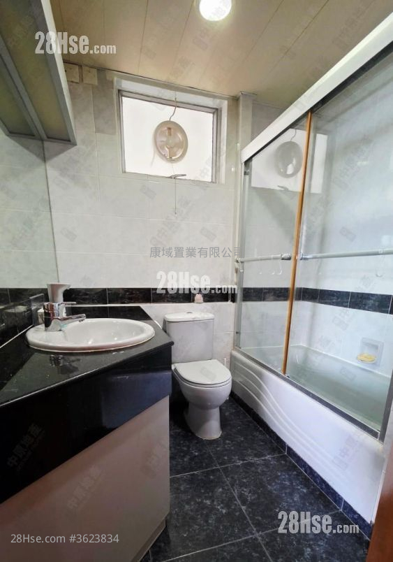 太古城 售盘 3 房 , 2 浴室 1,015 平方尺 ( 94.3 平方米 ) 太古城 售盘 3 房 , 2 浴室 1,015 平方尺 ( 94.3 平方米 )