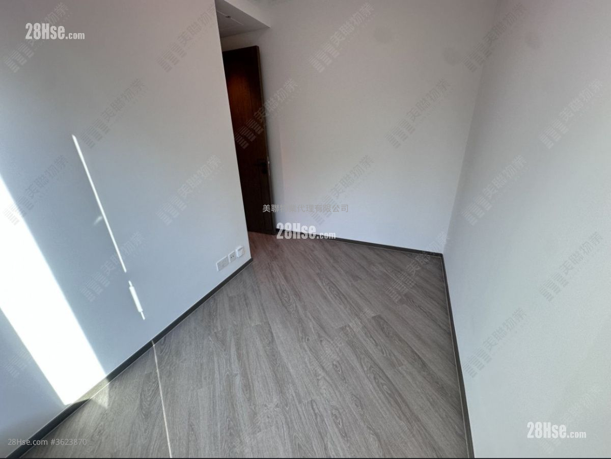 天玺天 租盘 2 房 , 1 浴室 458 平方尺 ( 42.5 平方米 ) 天玺天 租盘 2 房 , 1 浴室 458 平方尺 ( 42.5 平方米 )