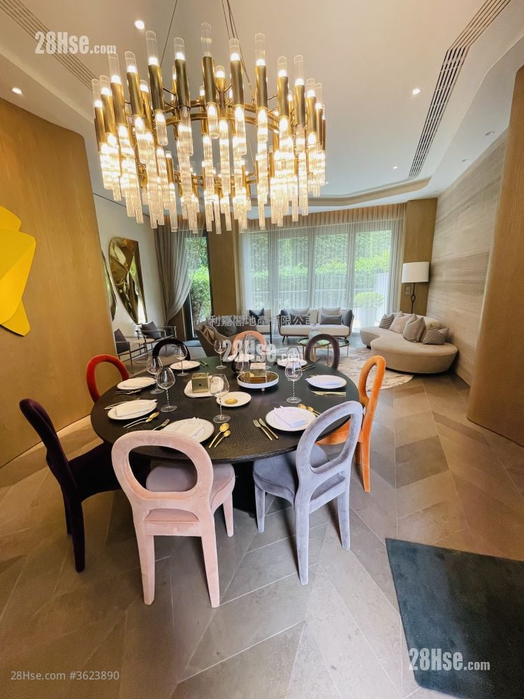 澐沣 售盘 4 房 , 2 浴室 2,193 平方尺 ( 203.7 平方米 ) 澐沣 售盘 4 房 , 2 浴室 2,193 平方尺 ( 203.7 平方米 )