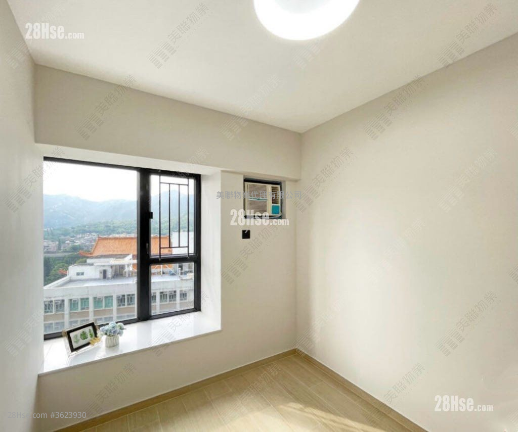 豫丰花园 售盘 3 房 568 平方尺 ( 52.8 平方米 ) 豫丰花园 售盘 3 房 568 平方尺 ( 52.8 平方米 )