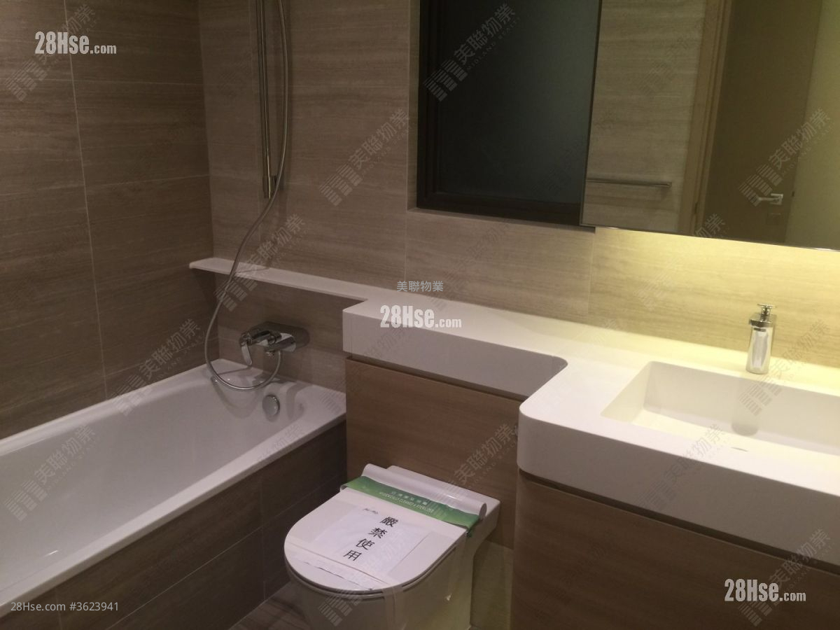 Dragons Range Sell 3 Bedrooms , 2 Bathrooms 977 ft² ( 90.8 m² ) Dragons Range Sell 3 Bedrooms , 2 Bathrooms 977 ft² ( 90.8 m² )