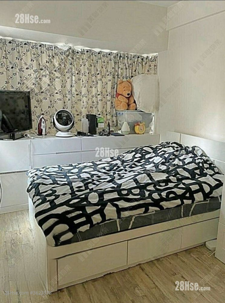 叠茵庭 售盘 2 房 381 平方尺 ( 35.4 平方米 ) 叠茵庭 售盘 2 房 381 平方尺 ( 35.4 平方米 )