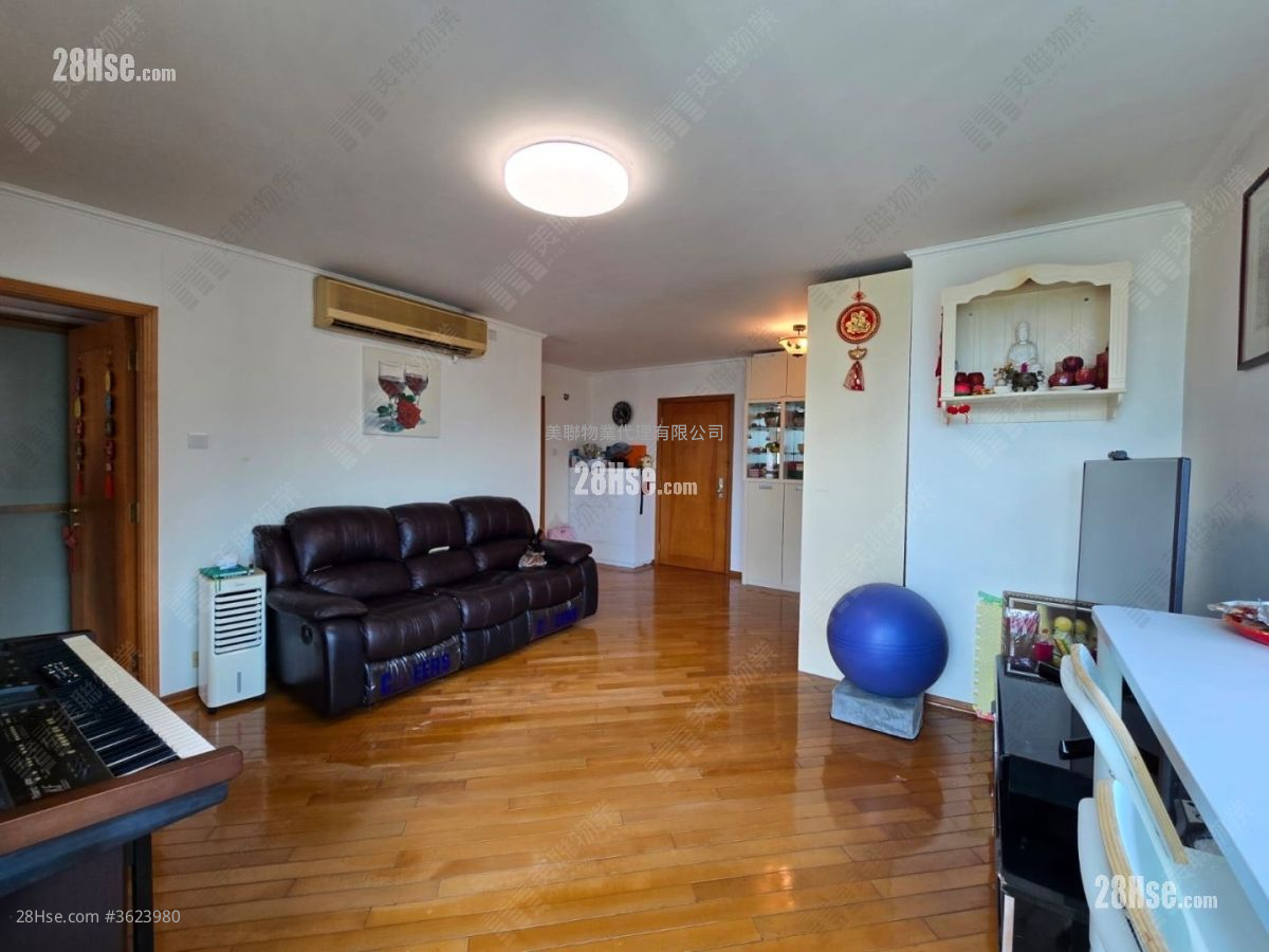 海逸豪园 售盘 2 房 592 平方尺 ( 55.0 平方米 ) 海逸豪园 售盘 2 房 592 平方尺 ( 55.0 平方米 )