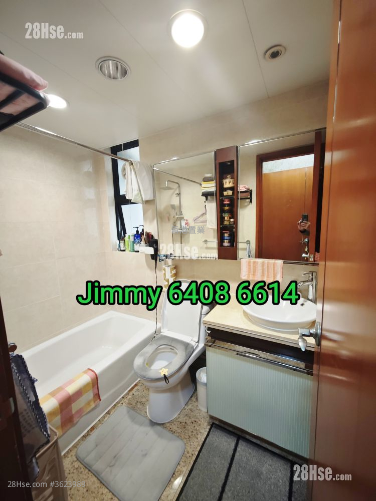 Park Island Sell 3 Bedrooms , 2 Bathrooms 709 ft² ( 65.9 m² ) Park Island Sell 3 Bedrooms , 2 Bathrooms 709 ft² ( 65.9 m² )