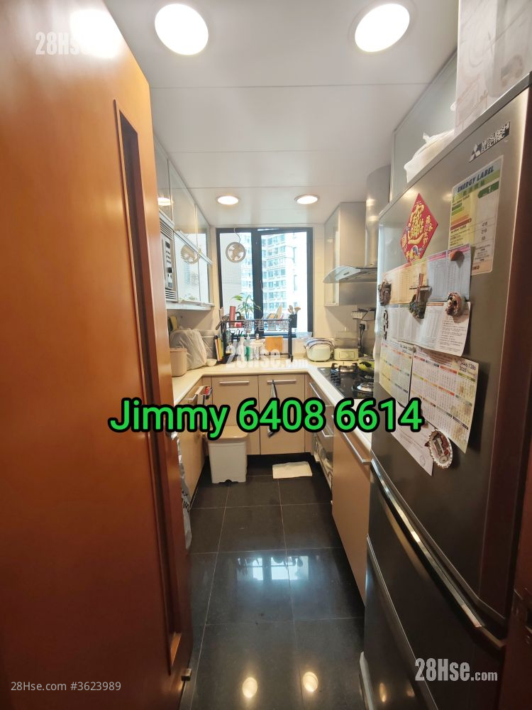 Park Island Sell 3 Bedrooms , 2 Bathrooms 709 ft² ( 65.9 m² ) Park Island Sell 3 Bedrooms , 2 Bathrooms 709 ft² ( 65.9 m² )