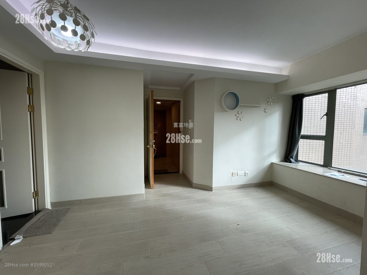 月海湾 租盘 2 房 , 1 浴室 403 平方尺 ( 37.4 平方米 )