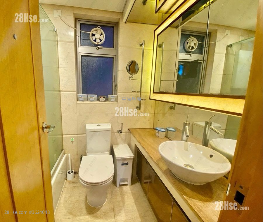 君汇港 售盘 3 房 541 平方尺 ( 50.3 平方米 ) 君汇港 售盘 3 房 541 平方尺 ( 50.3 平方米 )