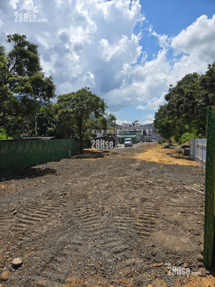 土地 租盘 7,800 平方尺 ( 724.6 平方米 ) 土地 租盘 7,800 平方尺 ( 724.6 平方米 )