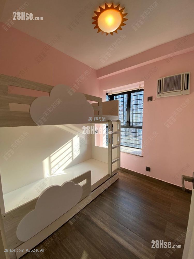 新城市广场 售盘 3 房 640 平方尺 ( 59.5 平方米 ) 新城市广场 售盘 3 房 640 平方尺 ( 59.5 平方米 )