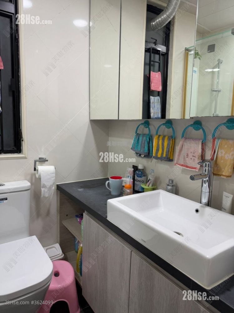 新城市广场 售盘 3 房 640 平方尺 ( 59.5 平方米 ) 新城市广场 售盘 3 房 640 平方尺 ( 59.5 平方米 )