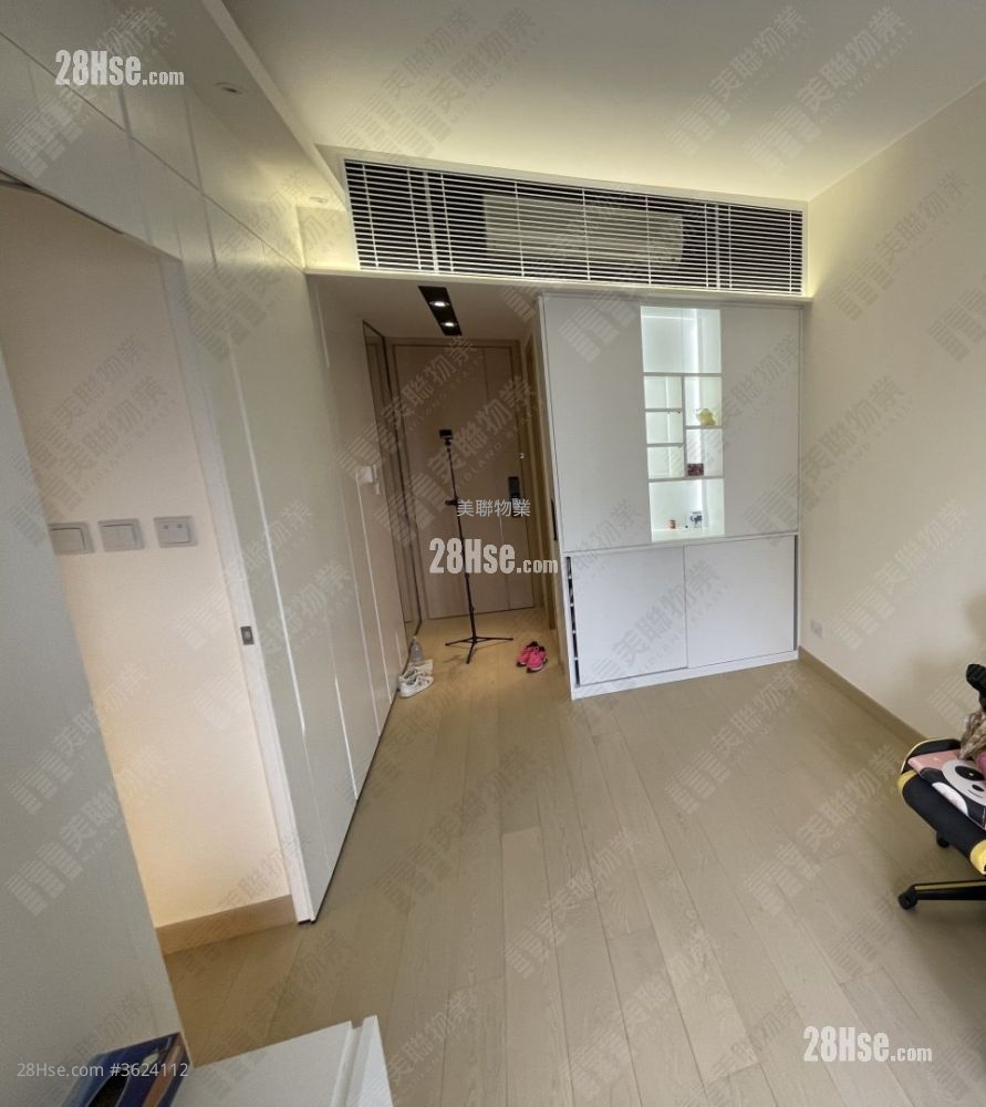 天寰 售盘 1 房 461 平方尺 ( 42.8 平方米 ) 天寰 售盘 1 房 461 平方尺 ( 42.8 平方米 )