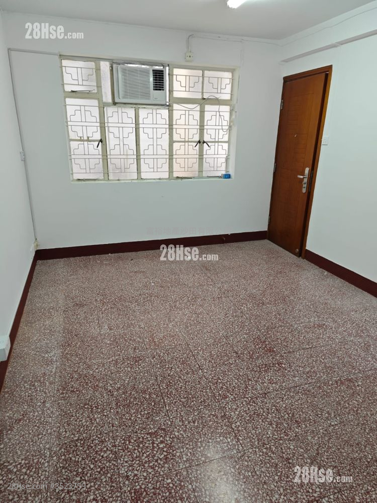 新田村 租盘 2 房 , 1 浴室 550 平方尺 ( 51.1 平方米 )