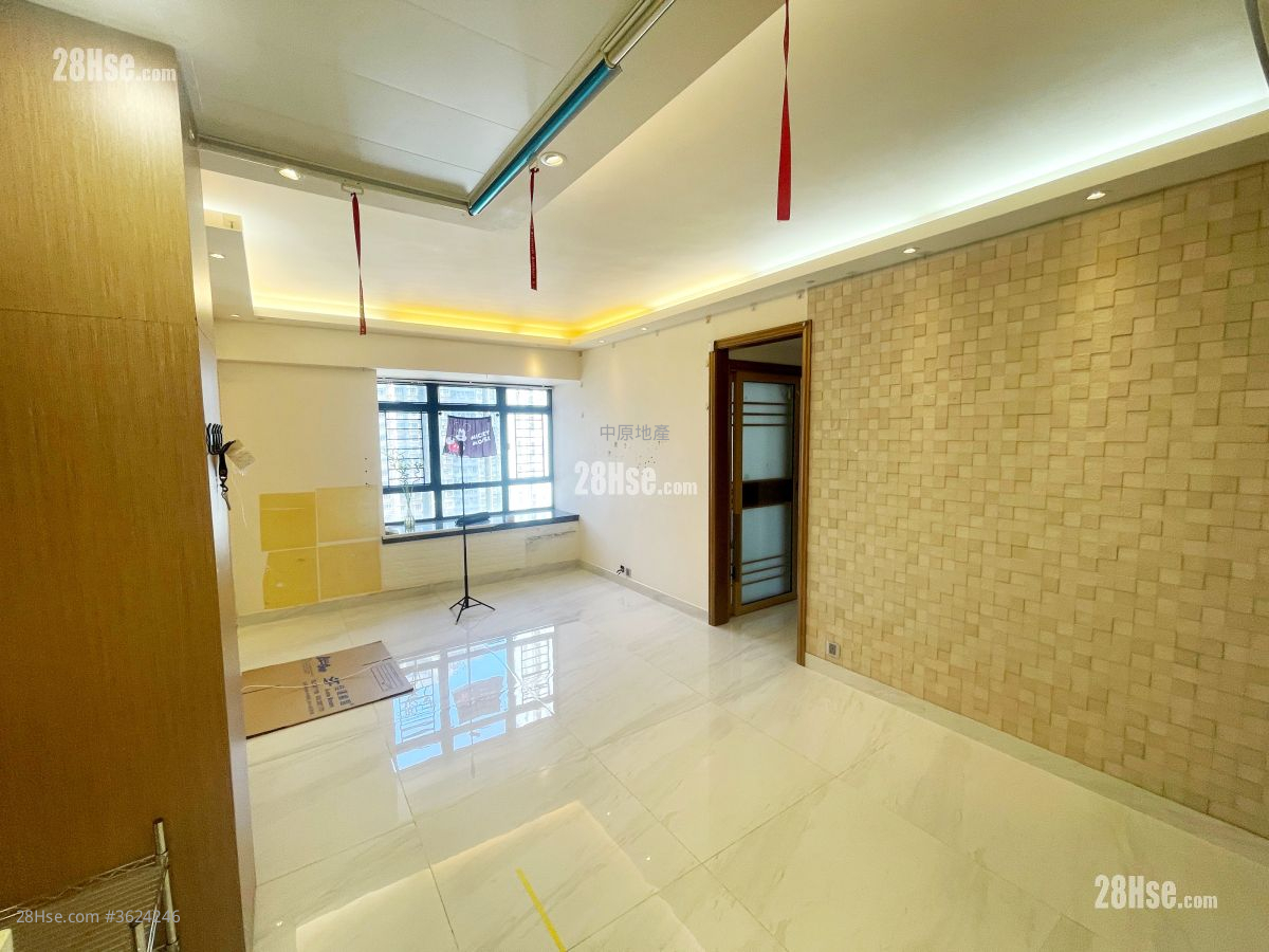 新港城 售盘 3 房 , 2 浴室 618 平方尺 ( 57.4 平方米 ) 新港城 售盘 3 房 , 2 浴室 618 平方尺 ( 57.4 平方米 )