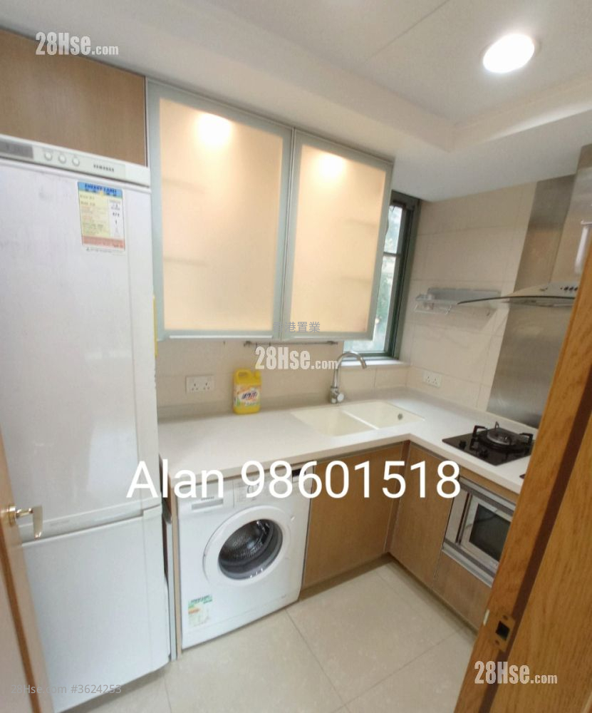 Park Island Sell 2 Bedrooms , 1 Bathroom 499 ft² ( 46.4 m² ) Park Island Sell 2 Bedrooms , 1 Bathroom 499 ft² ( 46.4 m² )