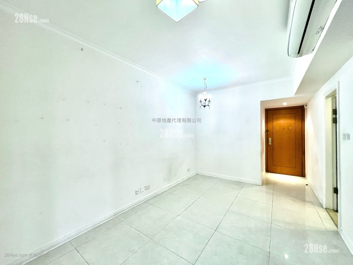Banyan Garden Sell 2 Bedrooms 511 ft² ( 47.5 m² ) Banyan Garden Sell 2 Bedrooms 511 ft² ( 47.5 m² )