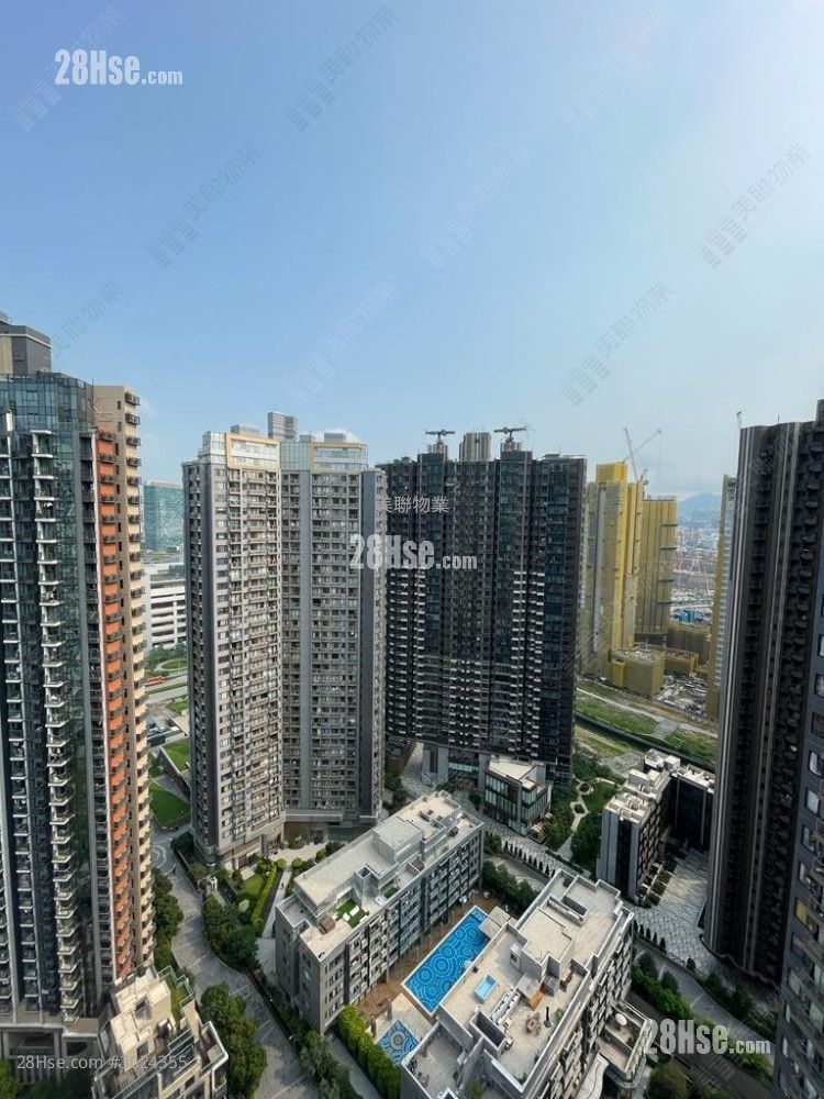 天寰 售盘 1 房 , 1 浴室 343 平方尺 ( 31.9 平方米 ) 天寰 售盘 1 房 , 1 浴室 343 平方尺 ( 31.9 平方米 )