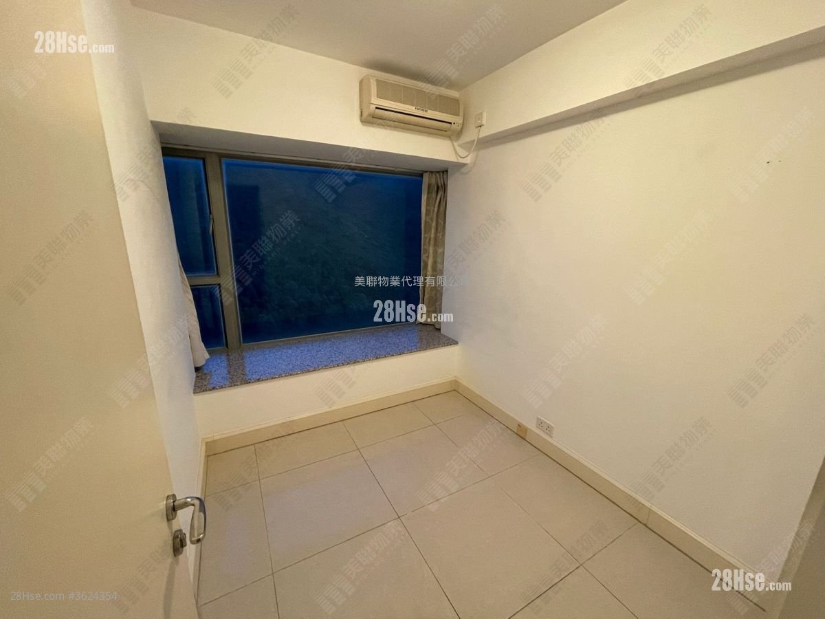 映湾园 租盘 647 平方尺 ( 60.1 平方米 ) 映湾园 租盘 647 平方尺 ( 60.1 平方米 )