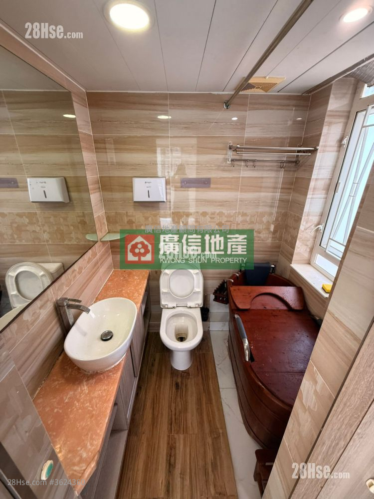 皆宁大厦 租盘 3 房 , 3 浴室 912 平方尺 ( 84.7 平方米 ) 皆宁大厦 租盘 3 房 , 3 浴室 912 平方尺 ( 84.7 平方米 )