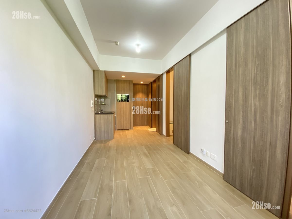 荟荞 租盘 2 房 , 1 浴室 389 平方尺 ( 36.1 平方米 ) 荟荞 租盘 2 房 , 1 浴室 389 平方尺 ( 36.1 平方米 )