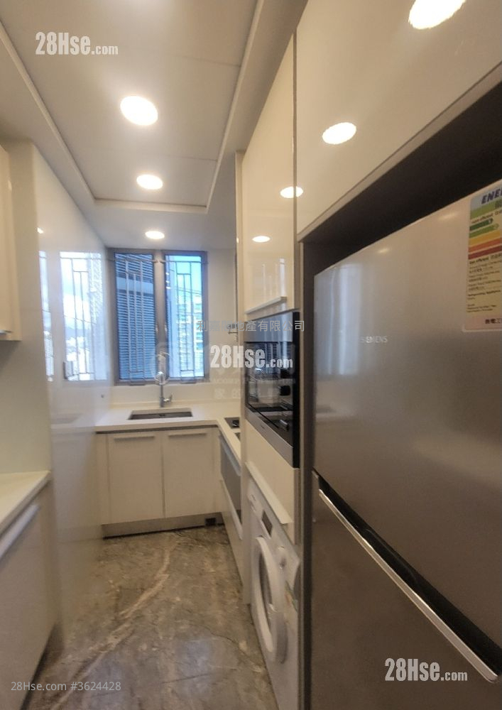 天玺 售盘 2 房 , 2 浴室 658 平方尺 ( 61.1 平方米 ) 天玺 售盘 2 房 , 2 浴室 658 平方尺 ( 61.1 平方米 )