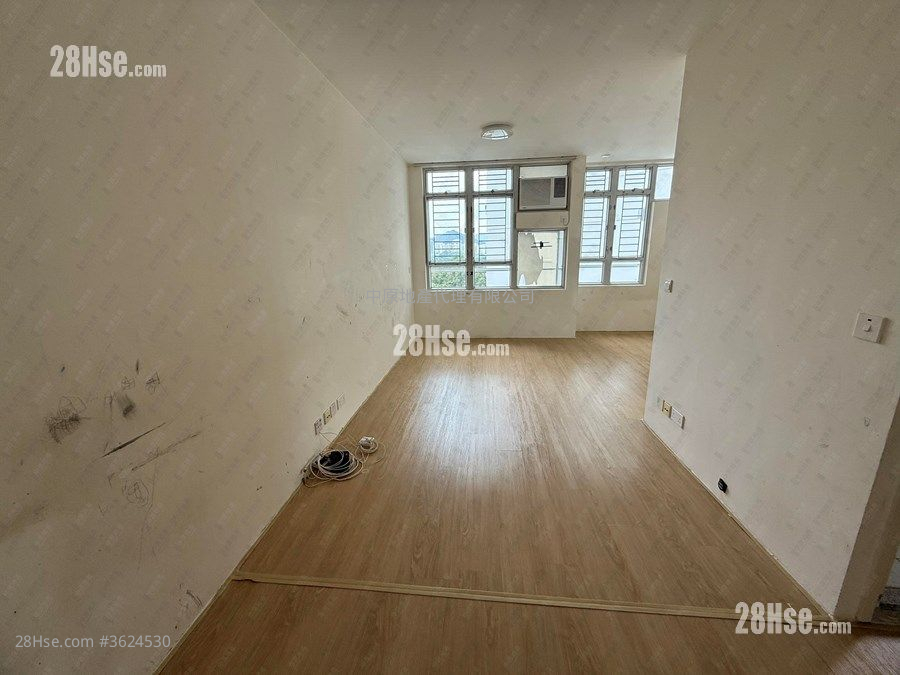 Shan Lai Court Sell 2 Bedrooms 385 ft² ( 35.8 m² ) Shan Lai Court Sell 2 Bedrooms 385 ft² ( 35.8 m² )