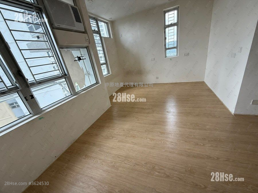 Shan Lai Court Sell 2 Bedrooms 385 ft² ( 35.8 m² ) Shan Lai Court Sell 2 Bedrooms 385 ft² ( 35.8 m² )