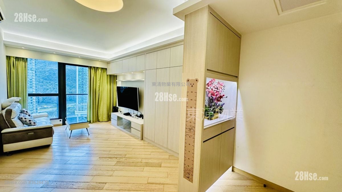 The Visionary Sell 2 Bedrooms , 1 Bathroom 671 ft² ( 62.3 m² )