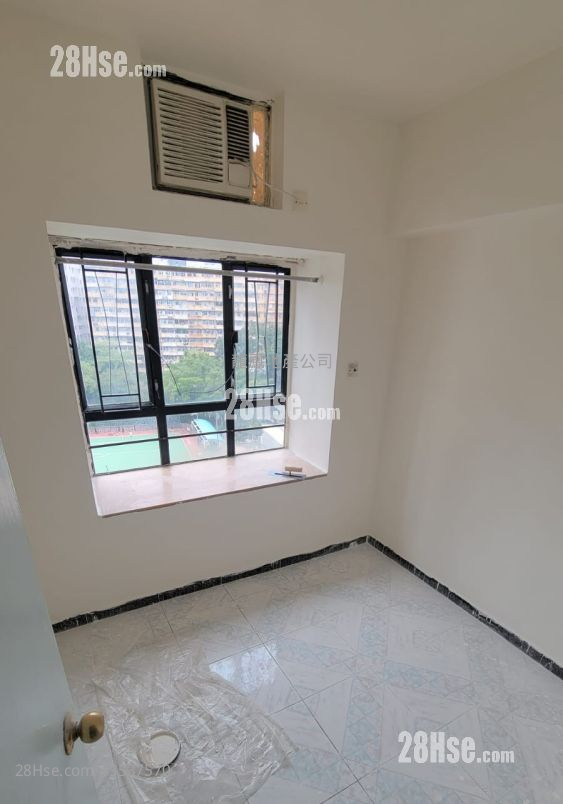 荣富苑 租盘 2 房 , 1 浴室 346 平方尺 ( 32.1 平方米 )