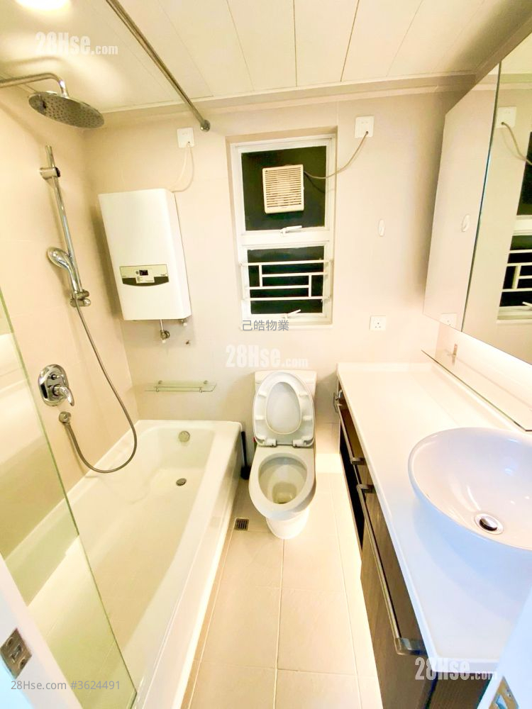 殷桦花园 售盘 3 房 , 2 浴室 793 平方尺 ( 73.7 平方米 ) 殷桦花园 售盘 3 房 , 2 浴室 793 平方尺 ( 73.7 平方米 )